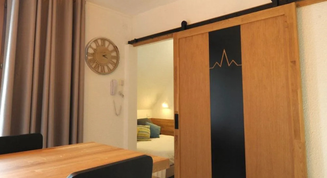 ULVF les Ramondies, Забронировать Отель Сен-Лари-Сулан Saint-Lary-Soulan Ski Resort