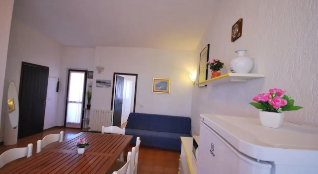 Villette dell'Aquila, Varaa Hotelli Rena Majore Costa Paradiso