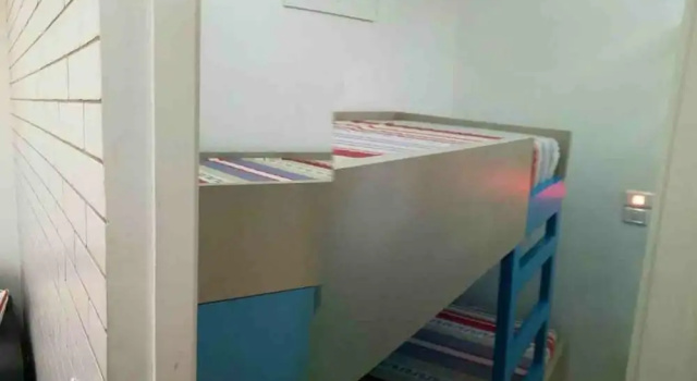 Шале 2 Bed Flat - Sleeps 6 - Pets - Pool - Parking
