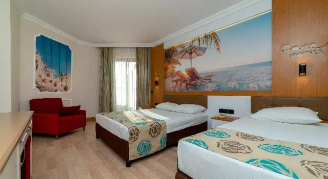 Двухместный номер Standard с балконом Primasol Hane Family Resort Hotel