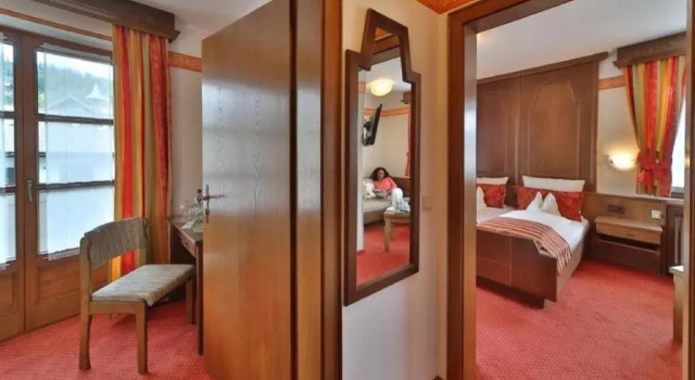 Hotel Kurpark-Cafe, Varaa Hotelli Hotellit Baijeri pysäköinnillä, Pysäköinti