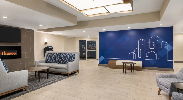 Holiday Inn Express & Suites Evansville Downtown, Book Hotel Evansville Indiana