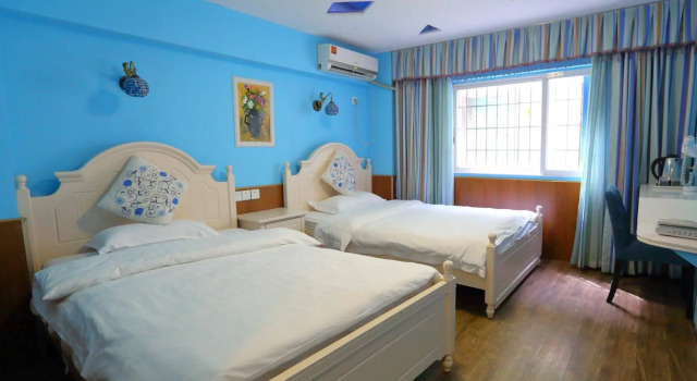 Xiamen 3 Xiamen University Graduates Inn Xiada Branch, Забронировать Отель Симин Сямынь, рядом с Zengcuo'an Bathing Spot