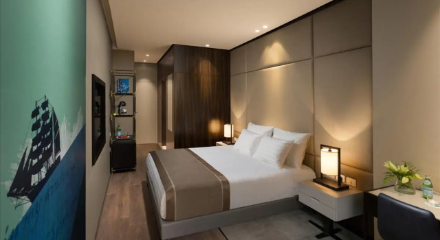 Номер Superior с балконом и с красивым видом из окна Golden Crown Hotel