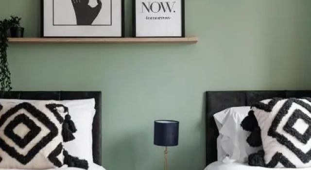 City Centre Studio 9 with Kitchenette, Free Wifi and Smart TV with Netflix by Yoko Property