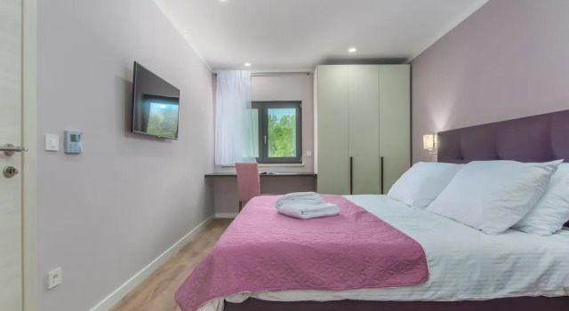 Deluxe Villa in Porec With Wellness Centre & Pool