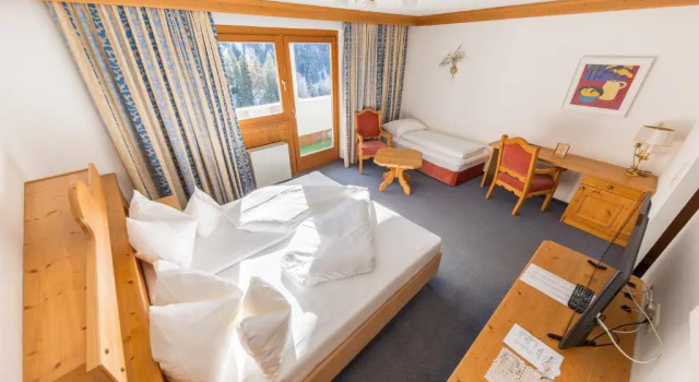Номер Comfort Hotel Karl Schranz