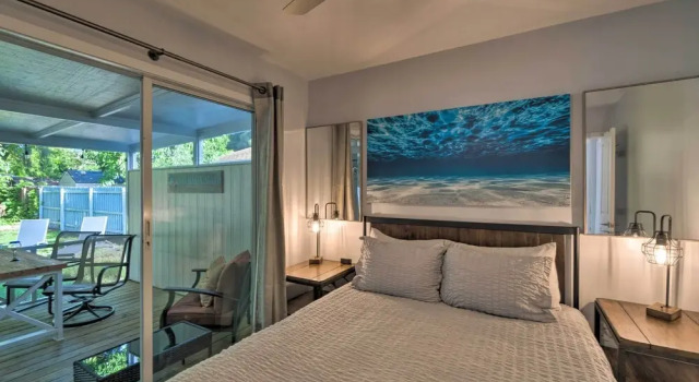 Коттедж Charming Vacation Rental: Close to Downtown!