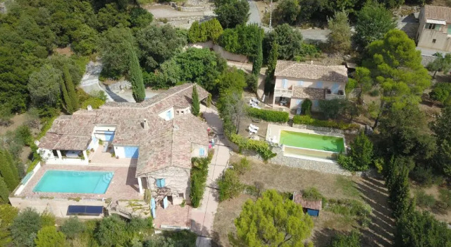 Villa Melocoton, Забронировать Вилла Виллы Овернь-Рона-Альпы, Вилла