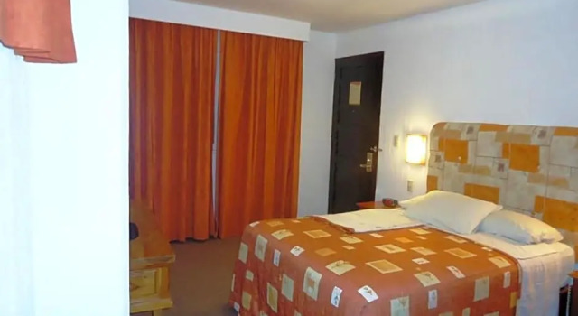 Четырёхместный номер Standard Hotel Villa de Cortez