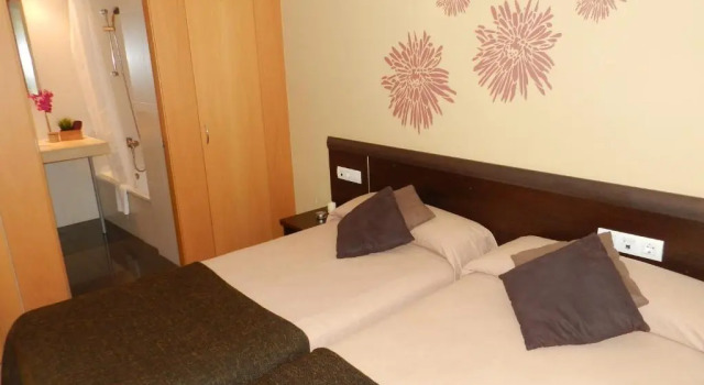 Апартаменты Superior Hotel Travessera