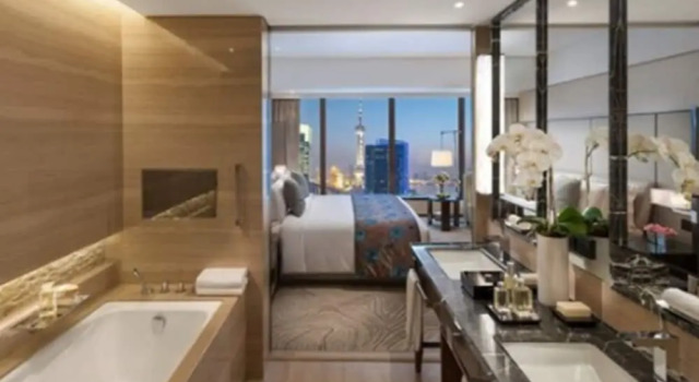 Двухместный номер клубный Mandarin Oriental Pudong, Shanghai