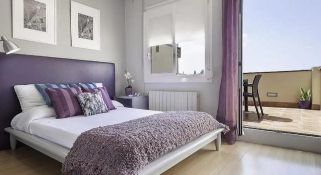BHM1-045 Attic with Private Terrace, Забронировать Отель Сантс-Монжуик , рядом с Парк скульптур