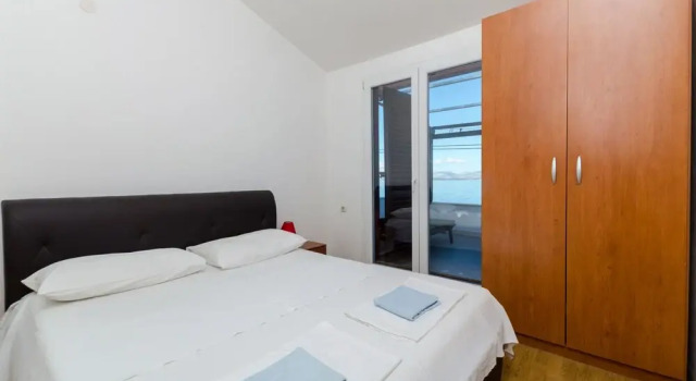 House Barbarina, Prenota Casa vacanze Rogač 