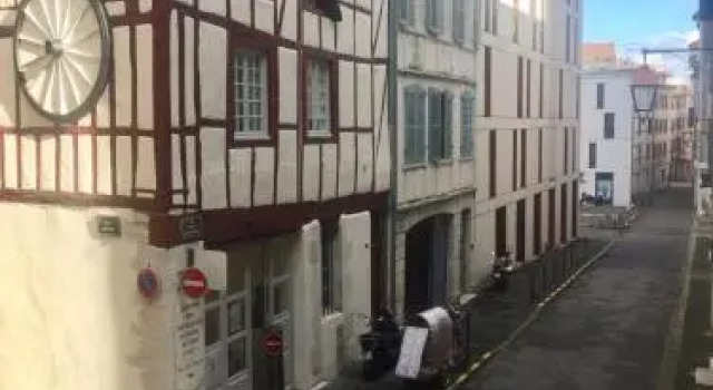 5 Rue Des Faures