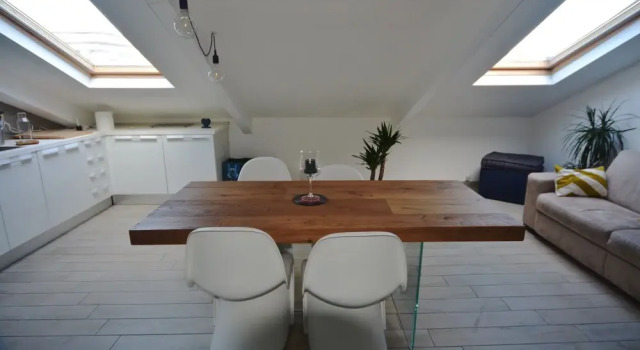 Royal Loft by Wonderful Italy, Забронировать Апартаменты/квартира Неаполь Кампания, рядом с Церковь Пио Монте делла Мизерикордия