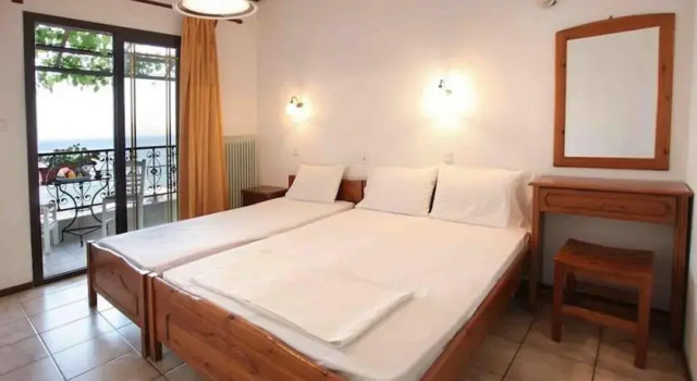 Heraklia Beach Camping & Apartments, Book Apartment  