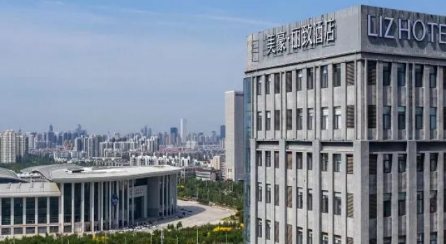 MEHOOD LESTIE Hotel (Tianjin Meijiang Convention National Exhibition Center Flagship Store), Rezerwuj Hotel Hotele w Tianjin Province z parkingiem, Parking
