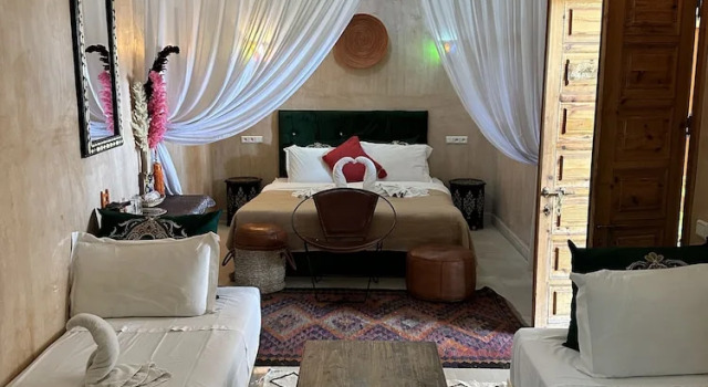 Номер Premium Riad Les Miroirs