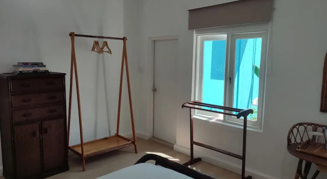 EQ SURF RETREAT, Забронировать Отель Отели Атолла Меему с завтраком, Завтраки