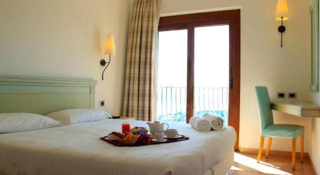 Двухместный номер Economy Hotel Brancamaria
