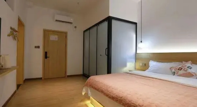 Люкс Linsen Yishe Boutique Homestay (Fenghuang Ancient Town)