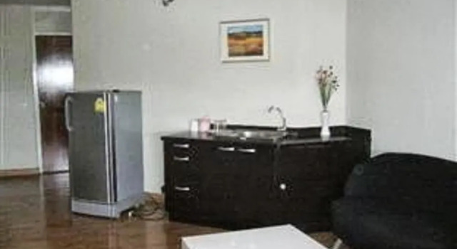 C3 Rojjanan Condo