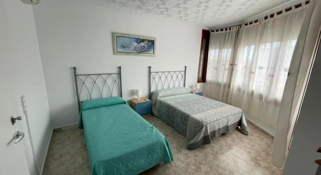 Casa Teresa GRAN PISCINA CAPACIDAD PARA ENTRE 12-20 PERSONAS