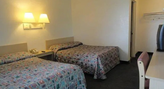 Travel Inn, Buchen Sie Hotel Greensboro North Carolina
