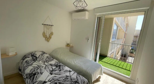 T3 Expo Sud-Est - Parking - Piscine - Clim - Wifi, Rezervovat Apartmán Hotely v Corbières s bazénem, Bazén