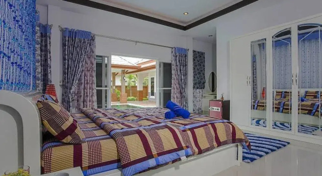 Thammachat P3 Victoria Villa 3 Beds