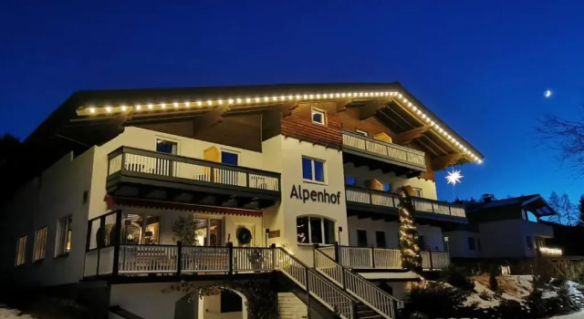 Boutique Hotel Alpenhof, Забронировать Отель Отели Санкт-Мартин-ам-Тенненгебирге 3 звезды, 3*