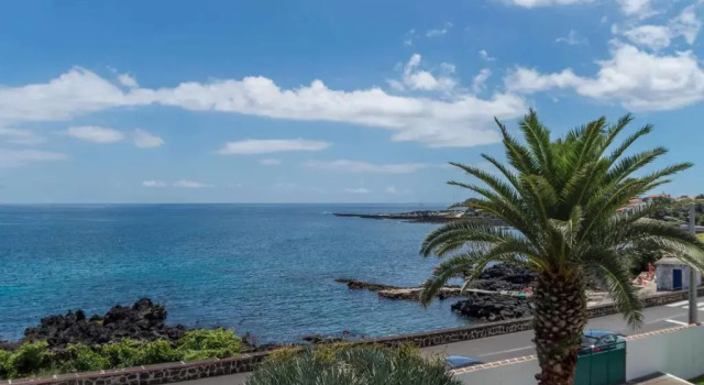 Апартаменты Porto Martins Bay Apartments