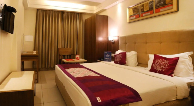 Hotel Park N, Rezerwuj Hotel Hotele w Andhra Pradesh z parkingiem, Parking