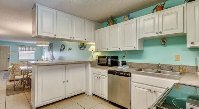 Venus 309 sleeps 10 Close to pool and beach by RedAwning, Book Lejlighed Fort Walton Beach Emerald Coast