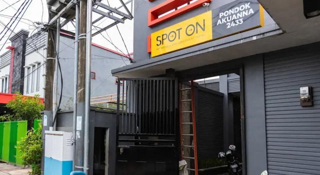 SPOT ON 2433 Pondok Akuanna, Prenota Hotel Hotel a Sulawesi con parcheggio, Parcheggio