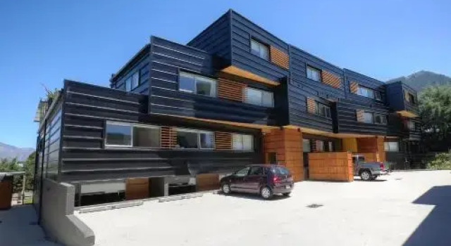 Luxury Penthouse P2, Забронировать Отель Куинстаун 