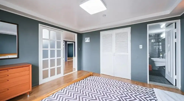 Люкс с балконом Jeju Tovice Condo Ocean