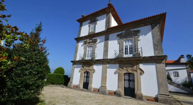 Casa das Torres