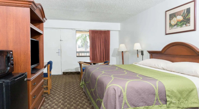 Двухместный номер Super 8 by Wyndham Riviera Beach West Palm Beach
