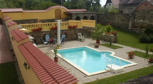 Люкс Penzion a Restaurace Nad Hradem
