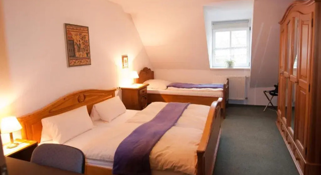 Трёхместный номер Standard Gasthof zum Ritter - a cozy historical Landmark