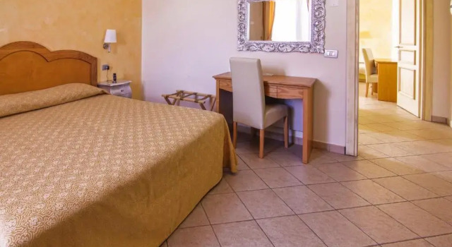 Четырёхместный номер Standard Hotel La Perla