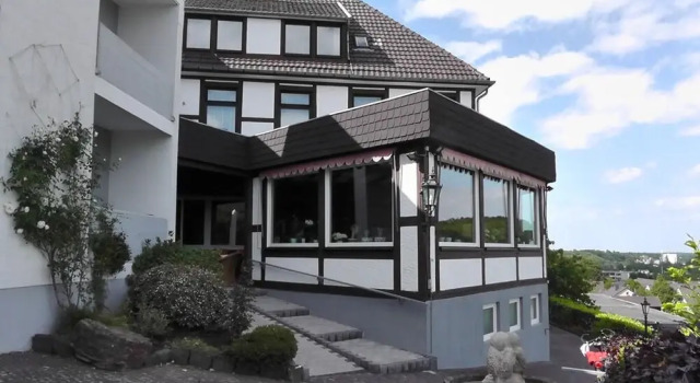 Hotel Kurhaus Uhlenberg, Rezervați Hotel Hoteluri în Eifel cu piscină, Piscină