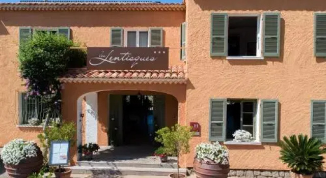 Hôtel Les Lentisques, Réserver Hôtel Cargèse Corse du Sud
