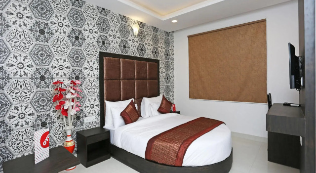 OYO 14769 Hotel Belmonk