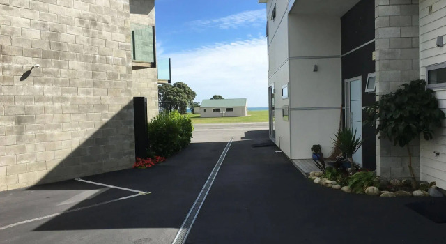 Carters By The Sea Westport