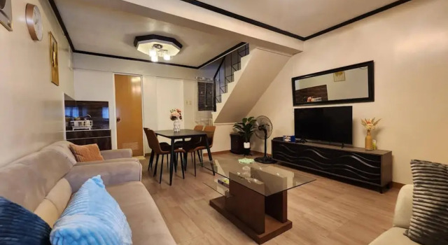 Cozy Biñan Getaway - Entire House for Rent, Rezerwuj Dom wakacyjny Domki letniskowe w Laguna, Domek