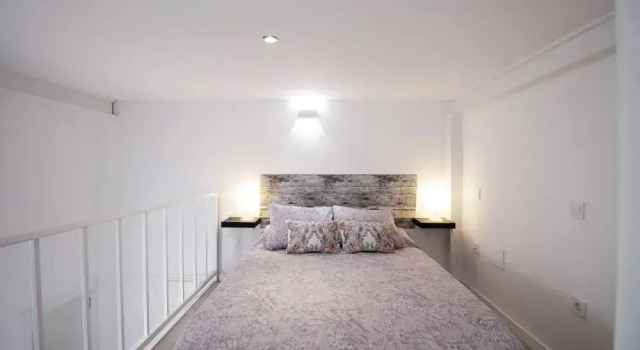 Dúplex con cama de Matrimonio y Sofá Cama A/C y WiFi SANB5, Забронировать Отель Мадрид Провинция Мадрид, рядом с Дом-музей Лопе де Вега