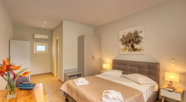 Folies Corfu Town Hotel Apartments, Забронировать Апартаменты/квартира Отели Острова Корфу с парковкой, рядом с Главная больница Корфу, Парковка